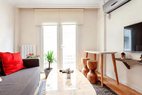 Cozy 2-bedroom *