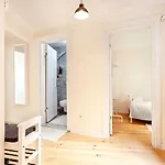 Cozy 2-Bedroom Apartment